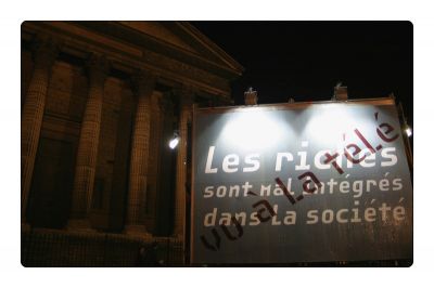 Kliko për të parë imezhin me permasa të plota