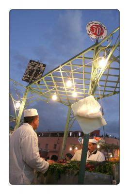 Klik untuk melihat ukuran besar