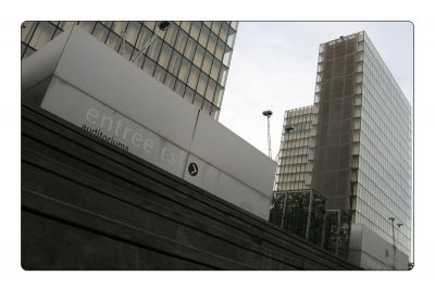 Kliko për të parë imezhin me permasa të plota