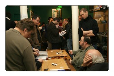 Klik untuk melihat ukuran besar