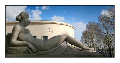 Klik untuk melihat ukuran besar