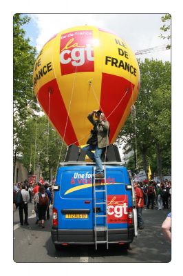 Klik untuk melihat ukuran besar